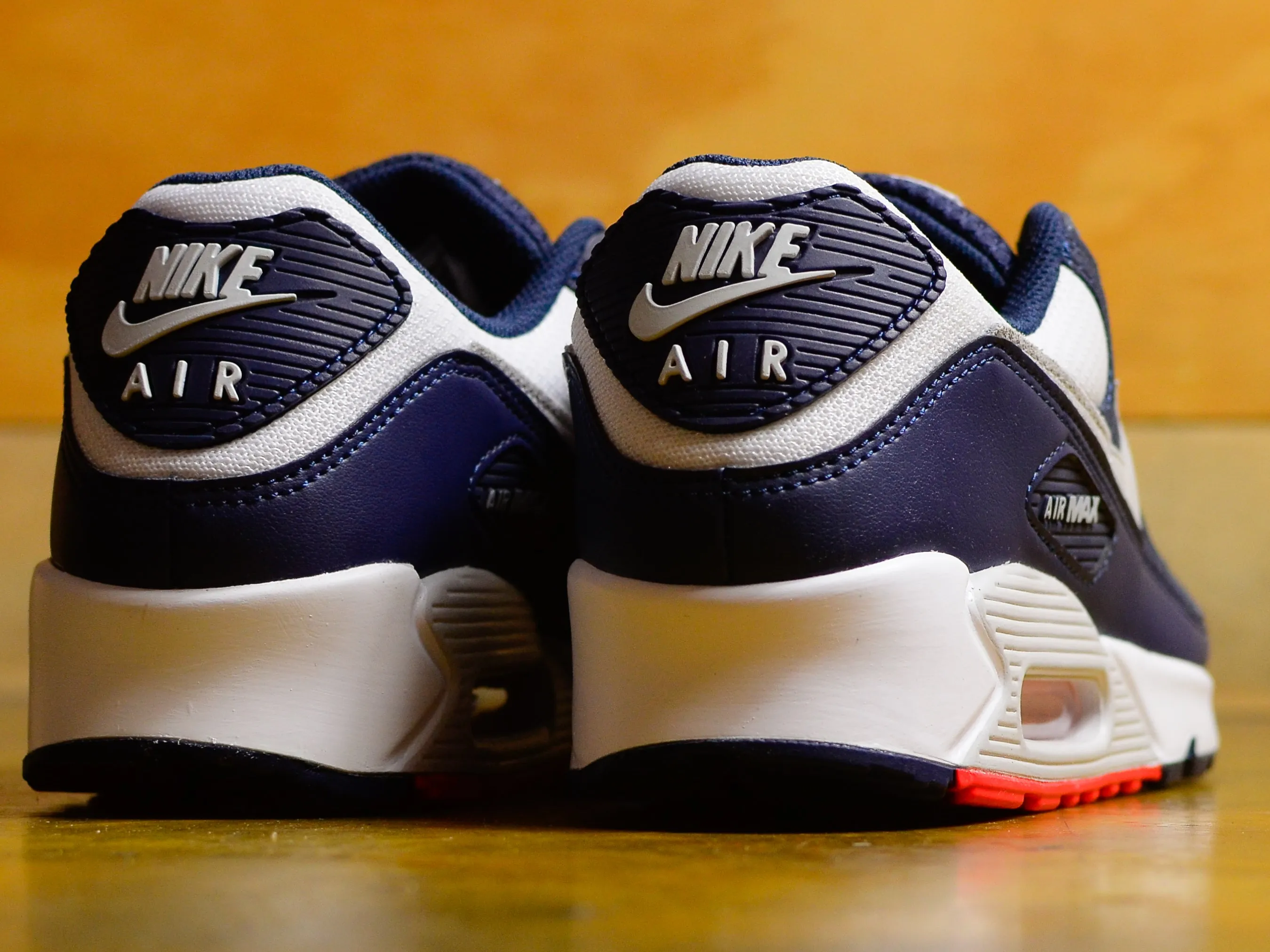 Air Max 90 - Obsidian / Pure Platinum / White