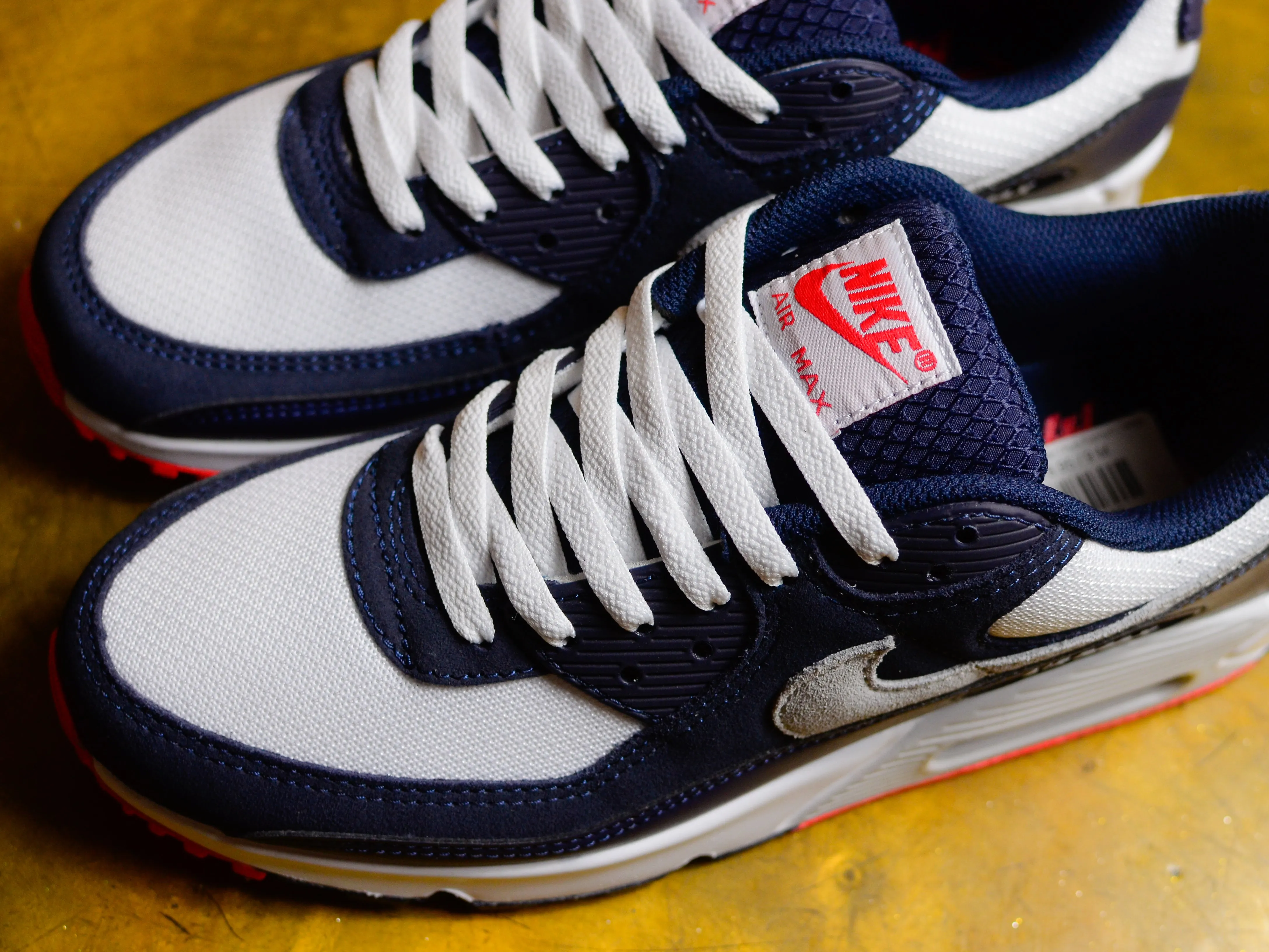 Air Max 90 - Obsidian / Pure Platinum / White