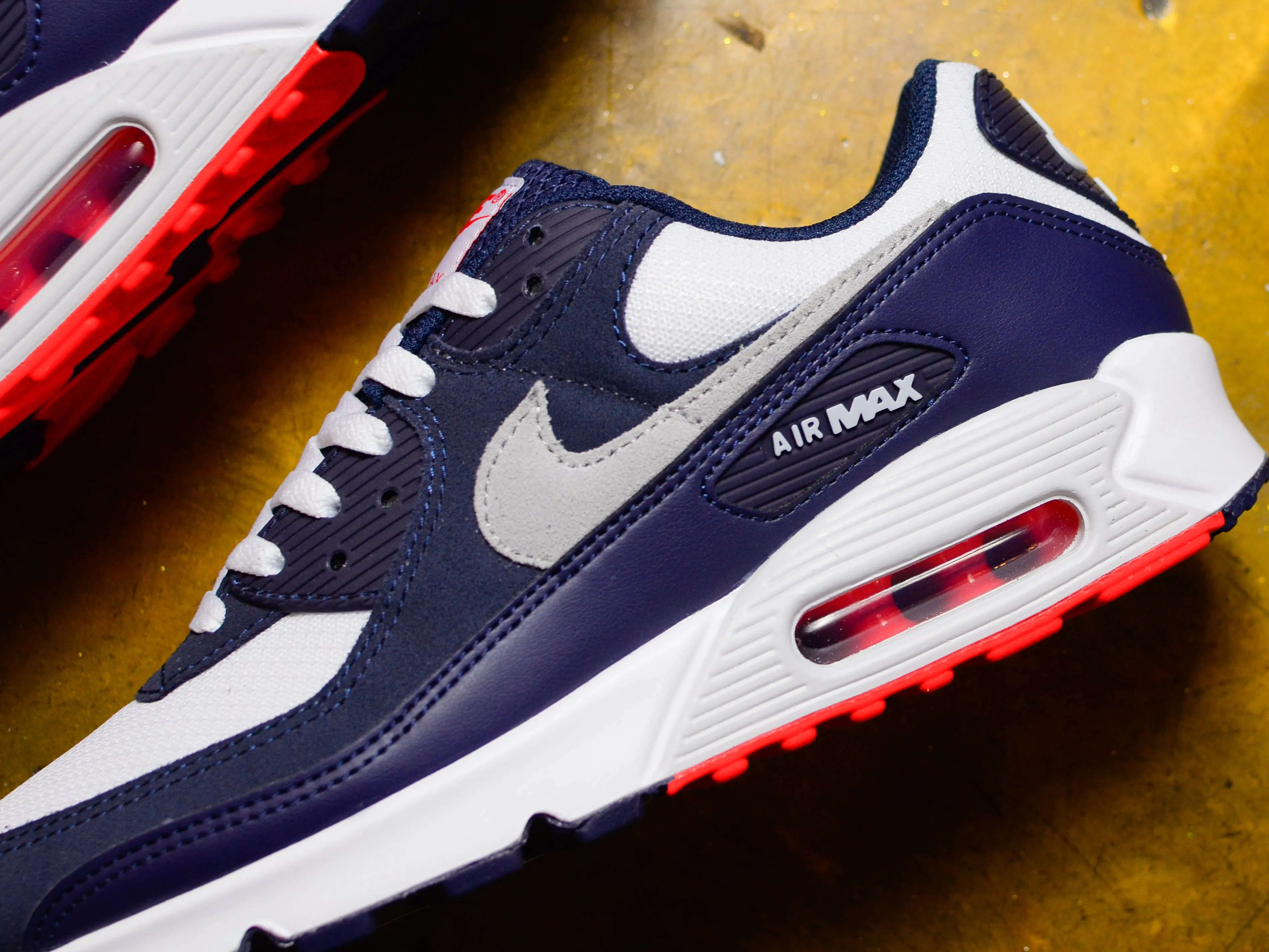Air Max 90 - Obsidian / Pure Platinum / White