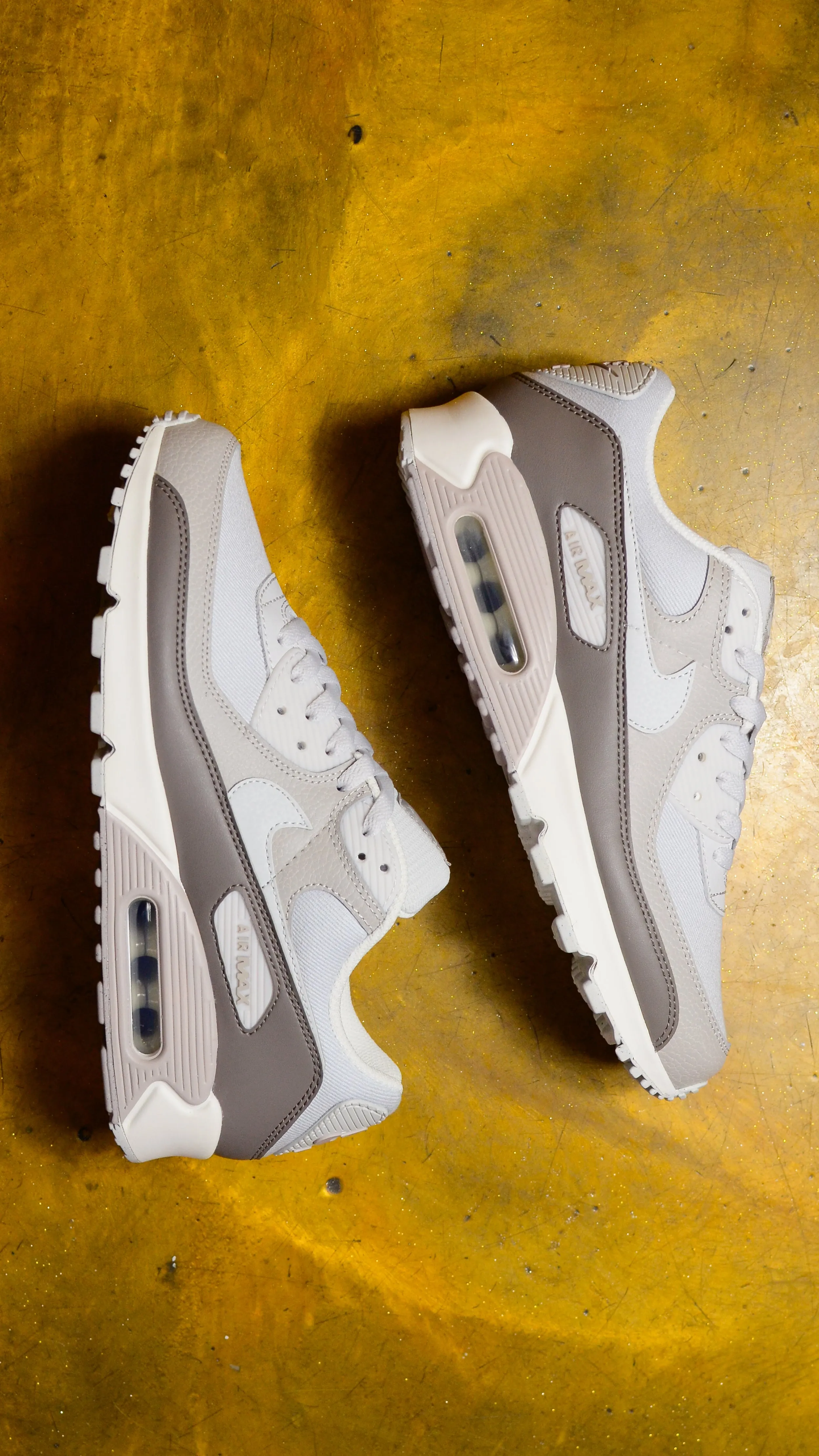 Air Max 90 - Photon Dust / Photon Dust-lt Iron Ore-Sail