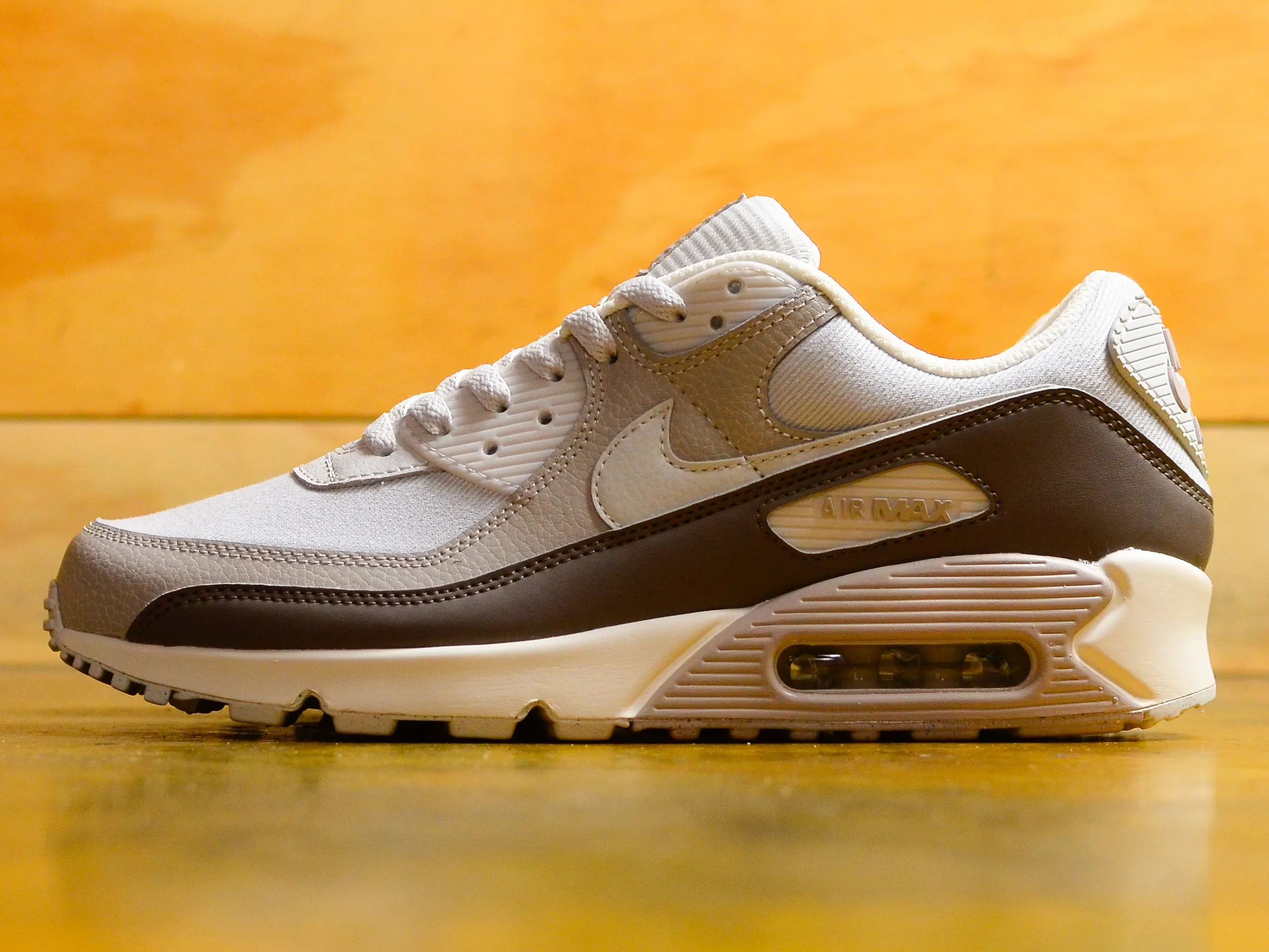 Air Max 90 - Photon Dust / Photon Dust-lt Iron Ore-Sail