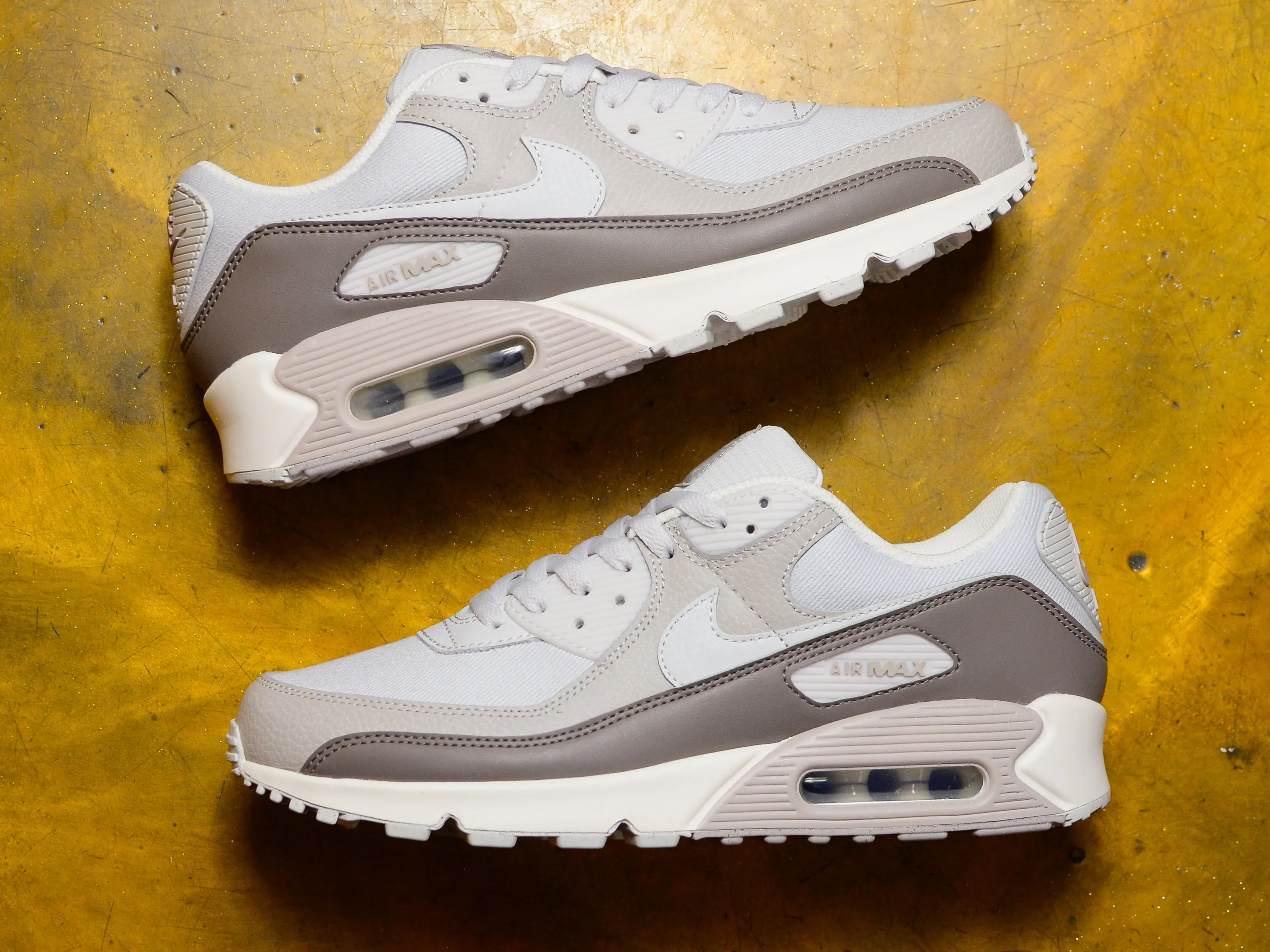 Air Max 90 - Photon Dust / Photon Dust-lt Iron Ore-Sail