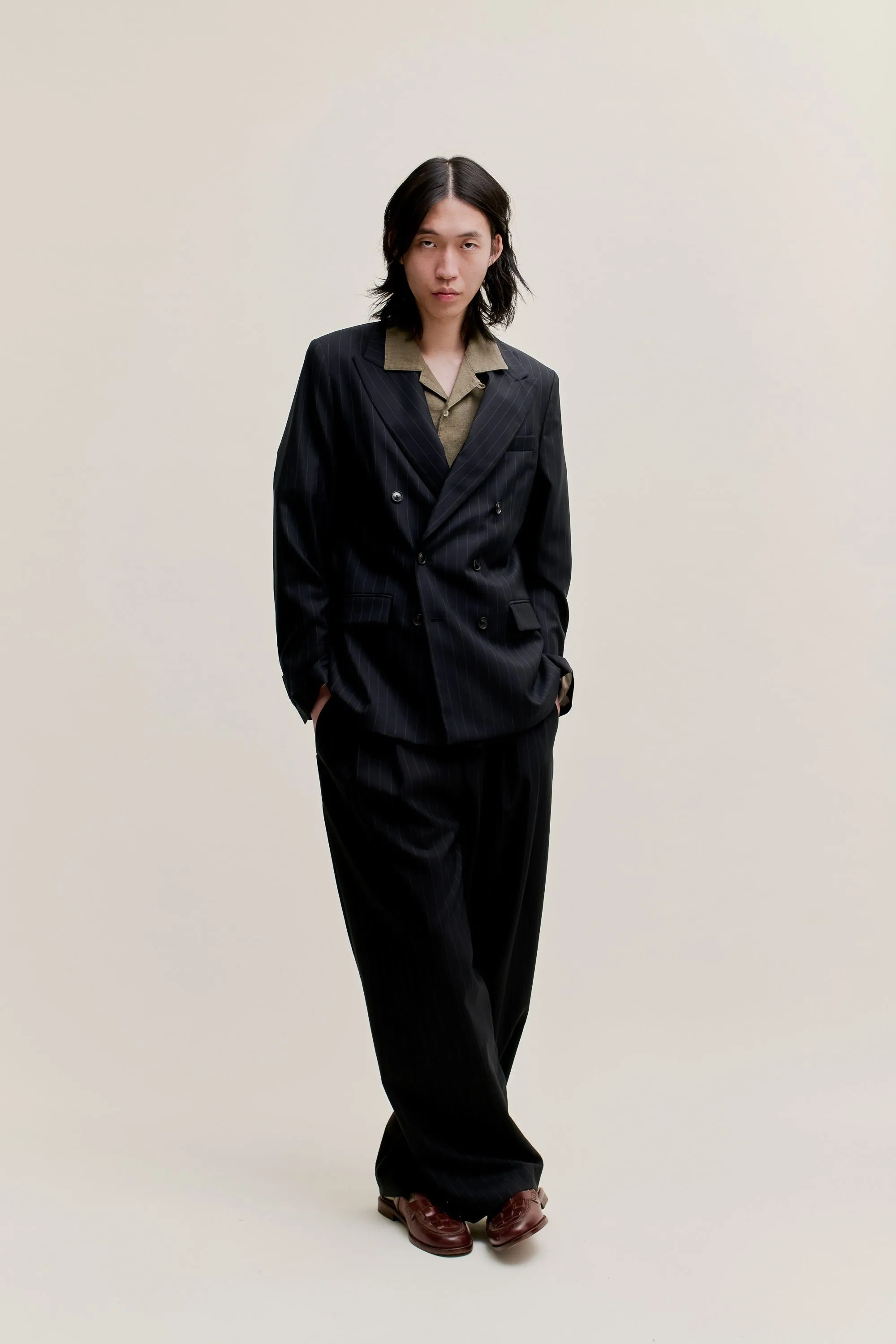 DOUBLE-BREASTED PEAK BLAZER