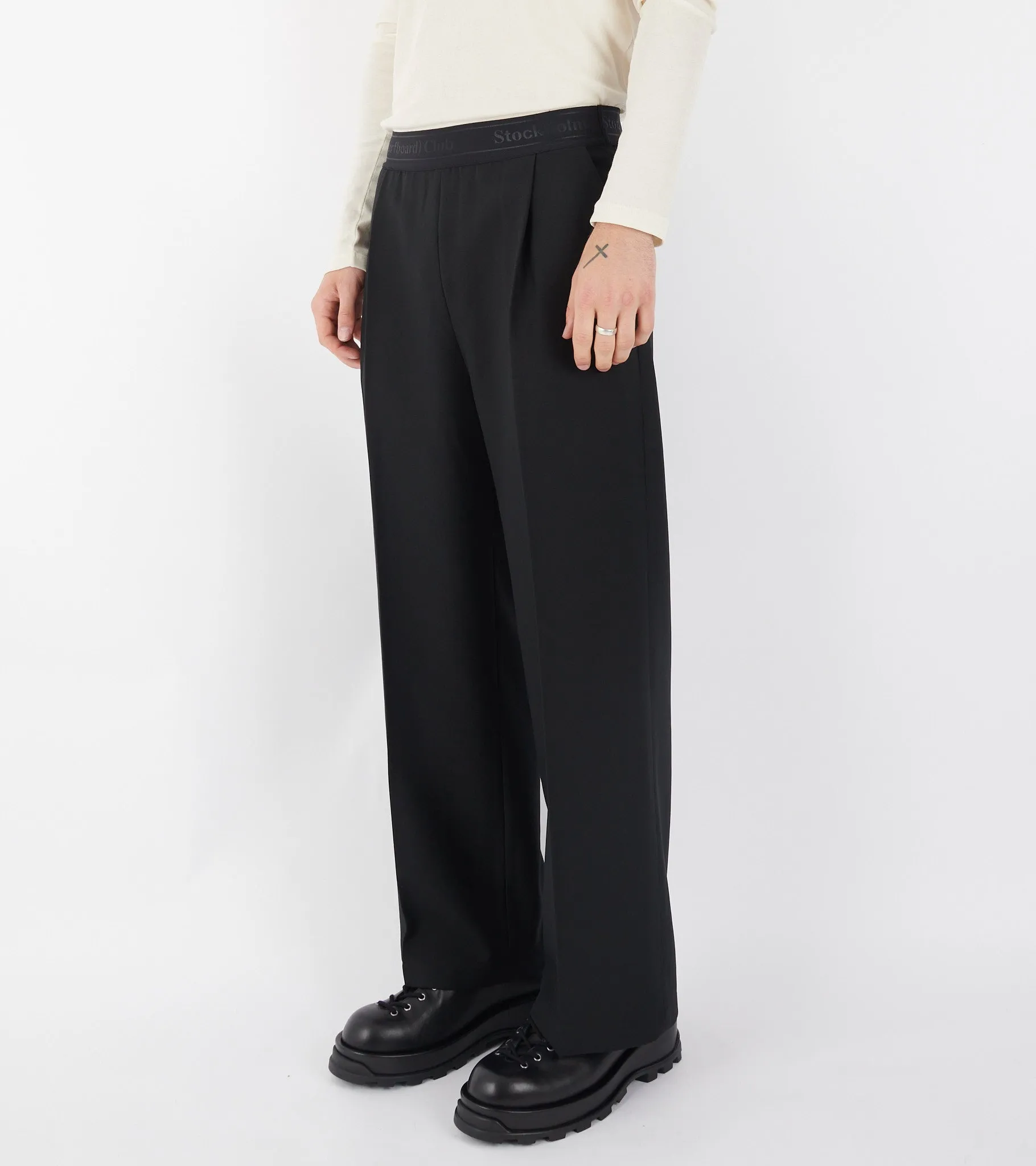 Elaine Relaxed Fit Trousers Black