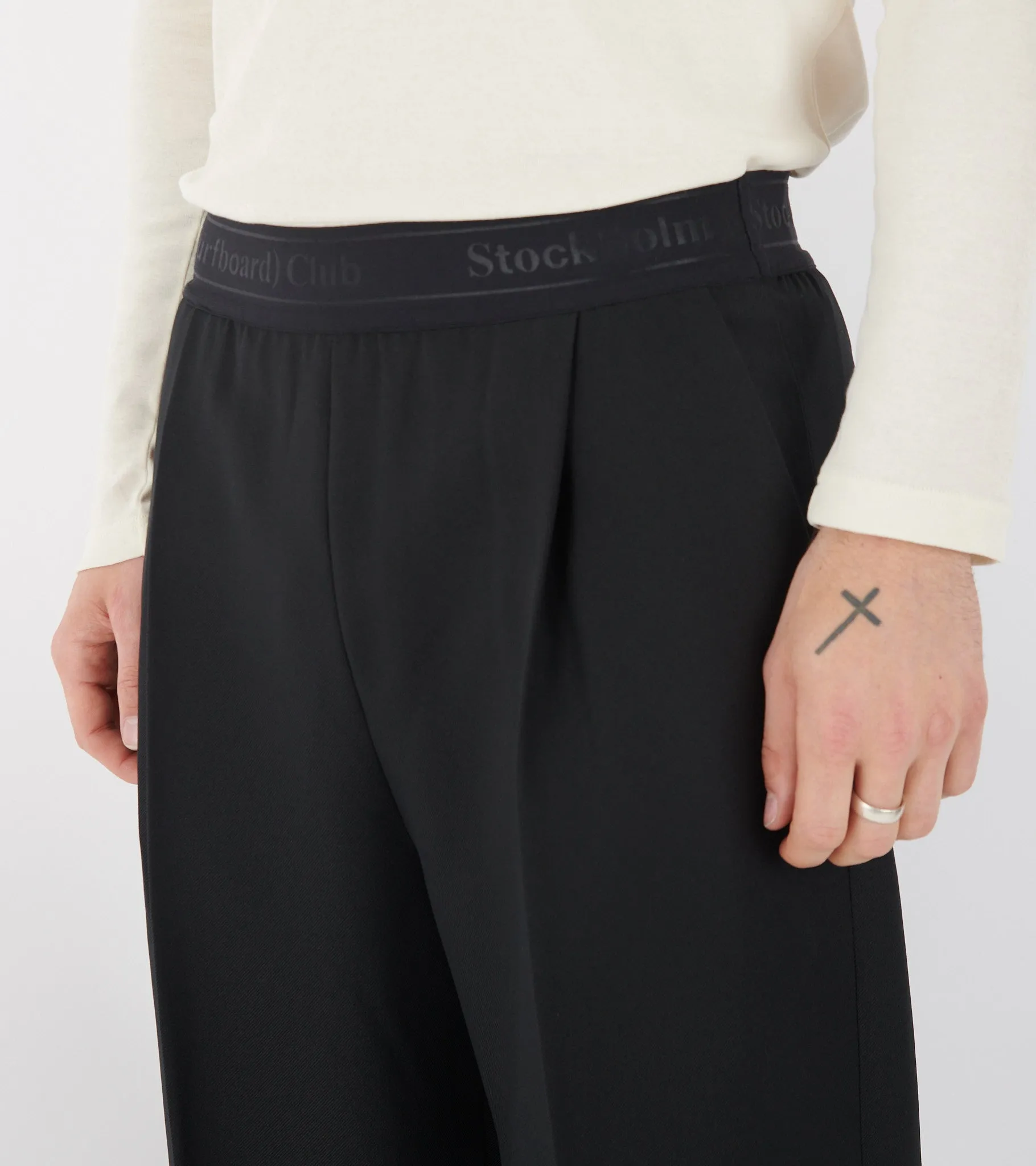 Elaine Relaxed Fit Trousers Black
