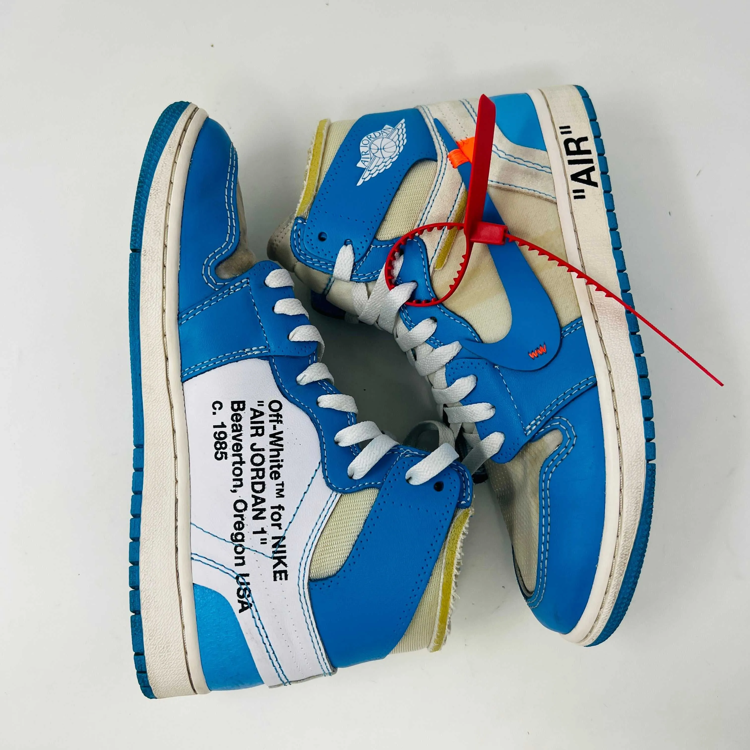 Jordan 1 Retro High Off-White University Blue