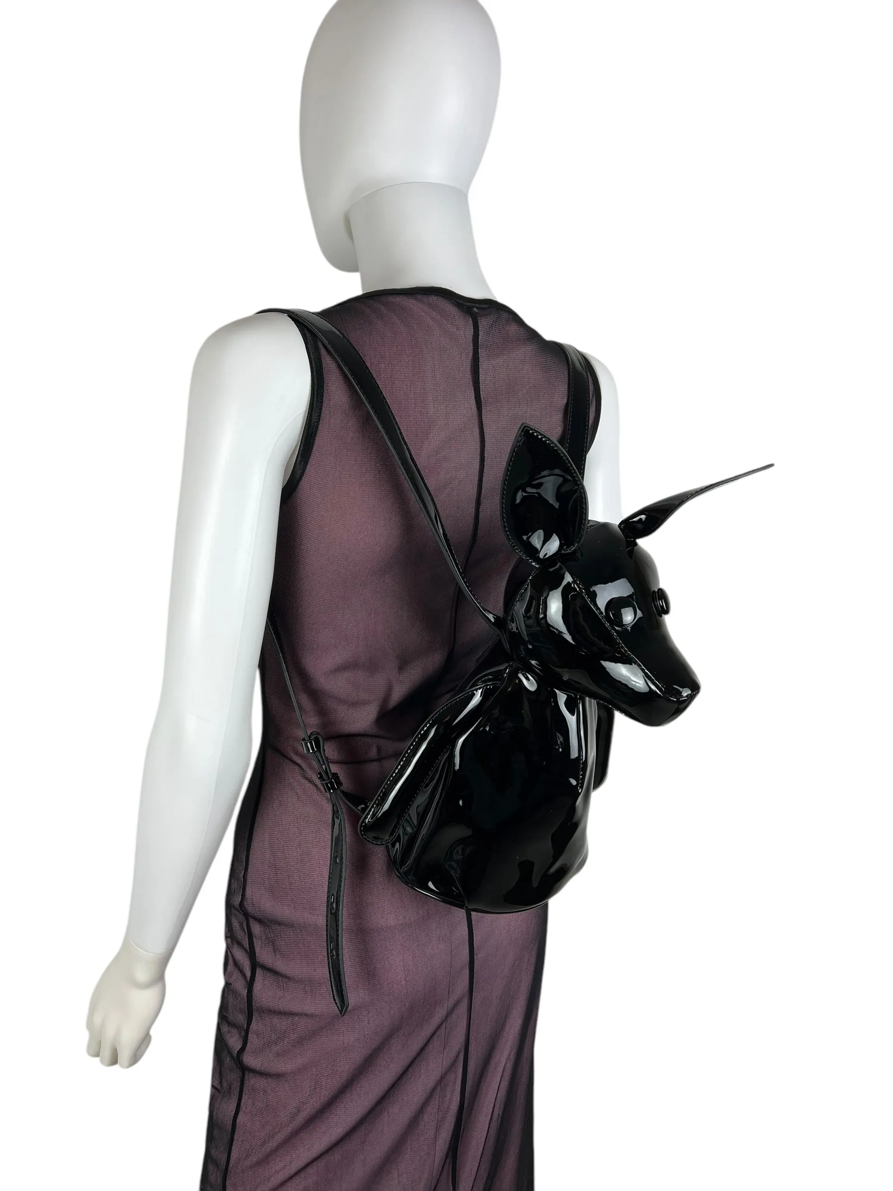 Kendall   Kylie 2010's 'Normie' dog backpack