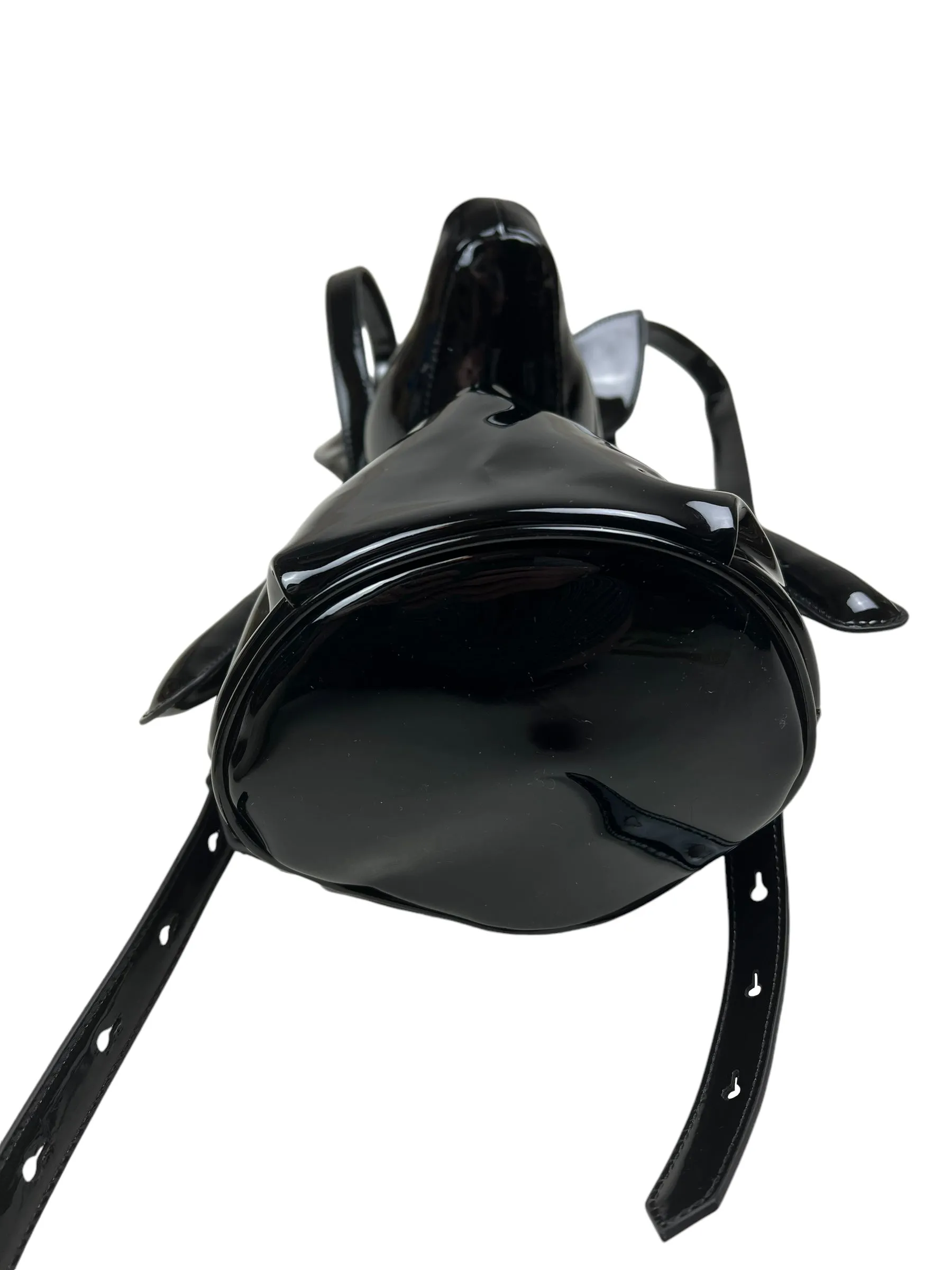 Kendall   Kylie 2010's 'Normie' dog backpack