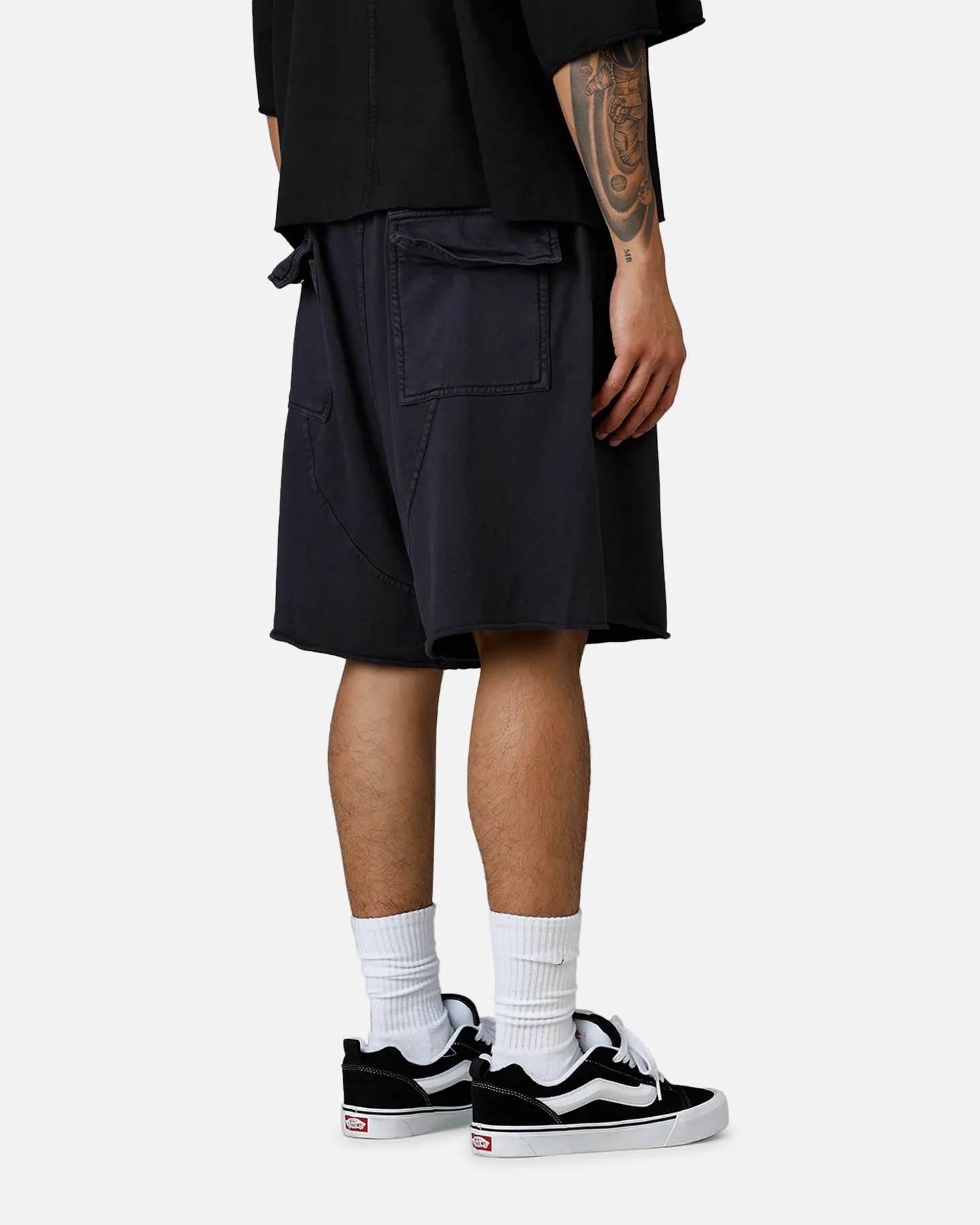 MNML Oversized Cargo Sweat Shorts Rust