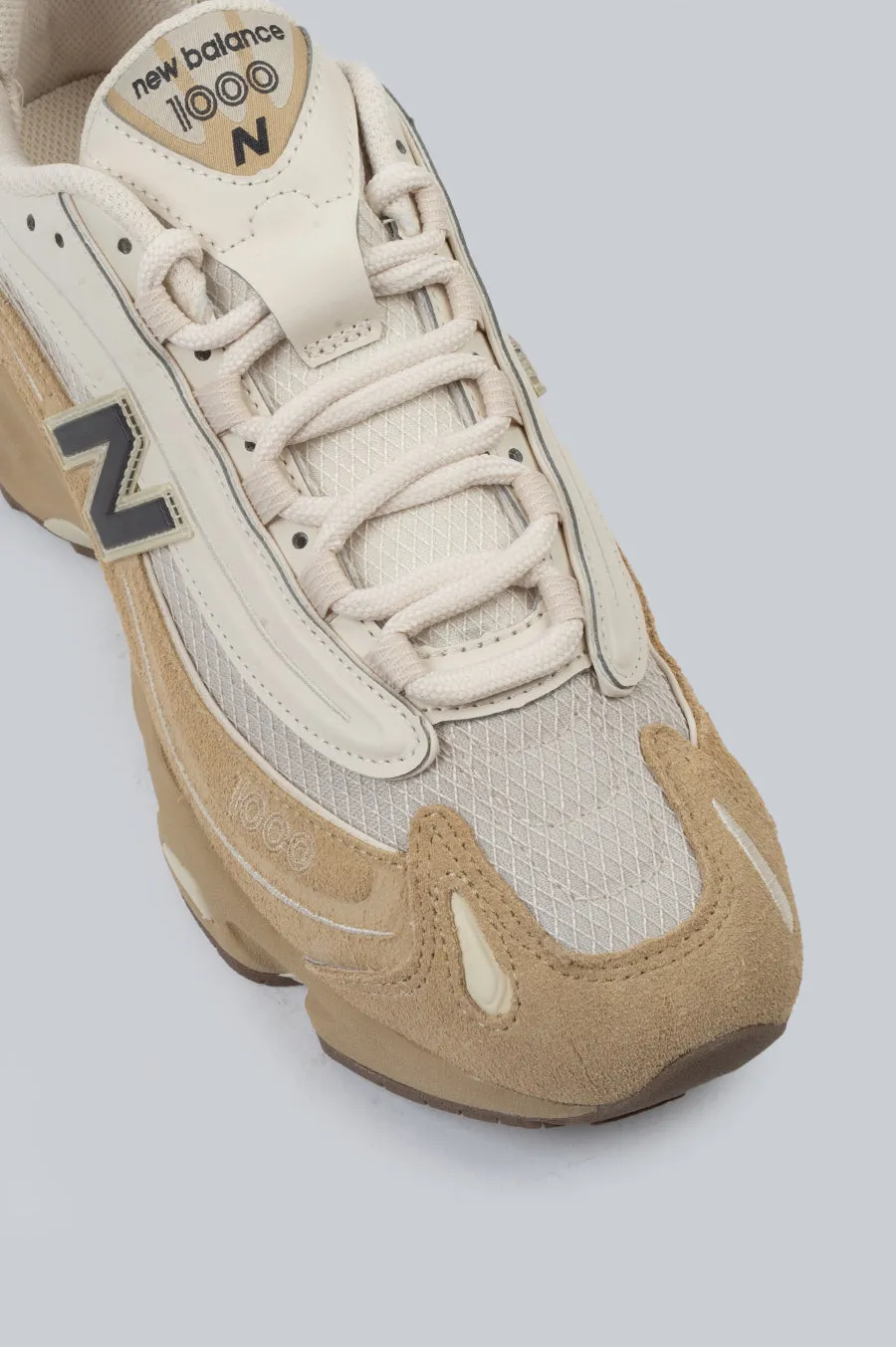 NEW BALANCE 1000 INCENSE BLACK