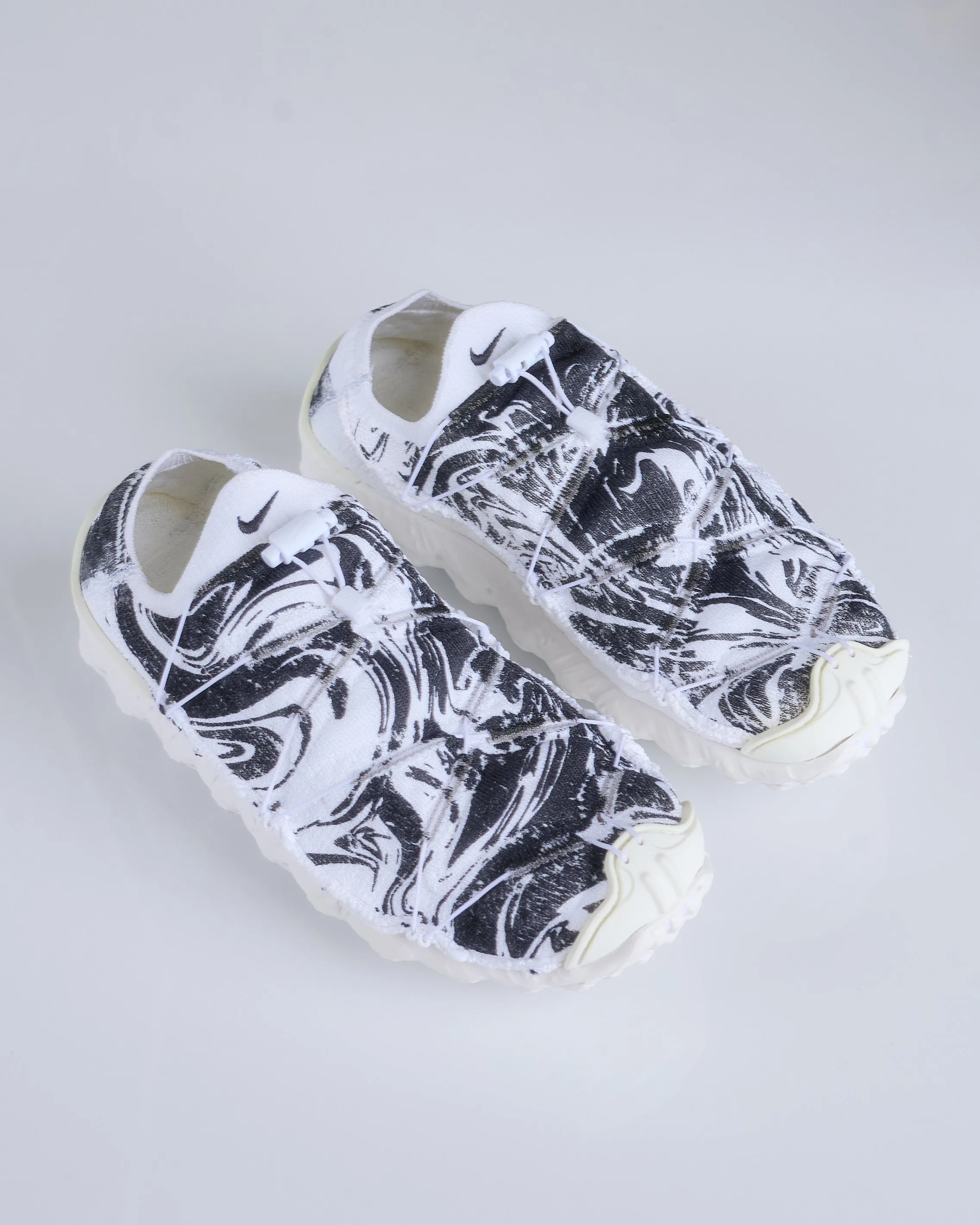 Nike Men's ISPA Mindbody White/Black-Summit White