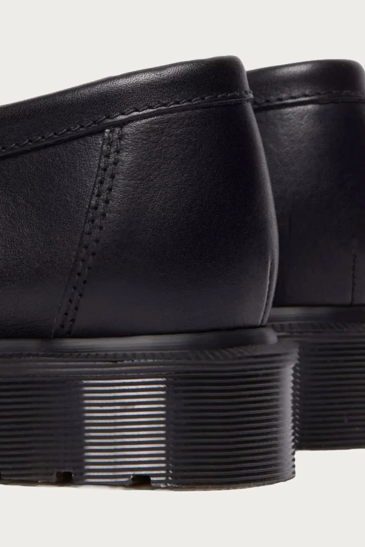 Penton - Black