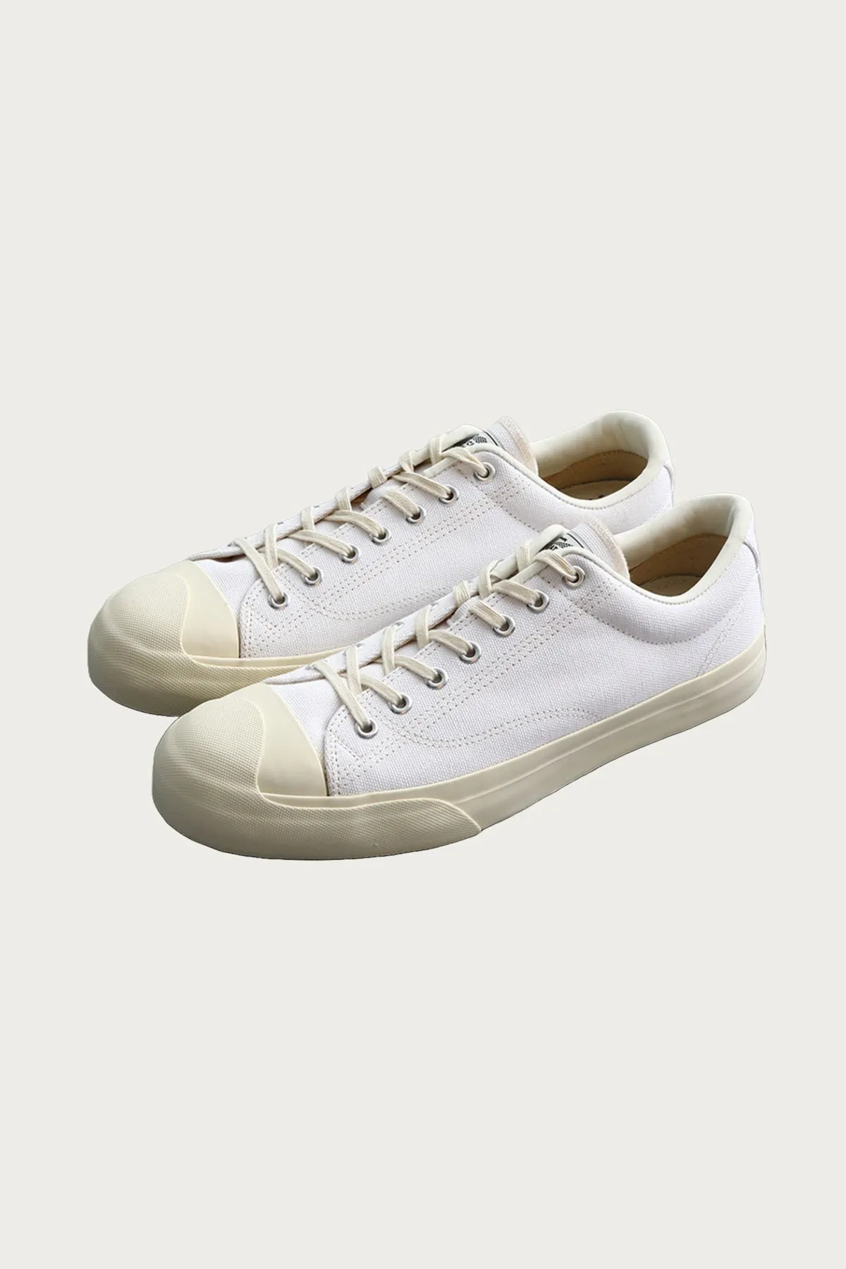 ST-02 - White