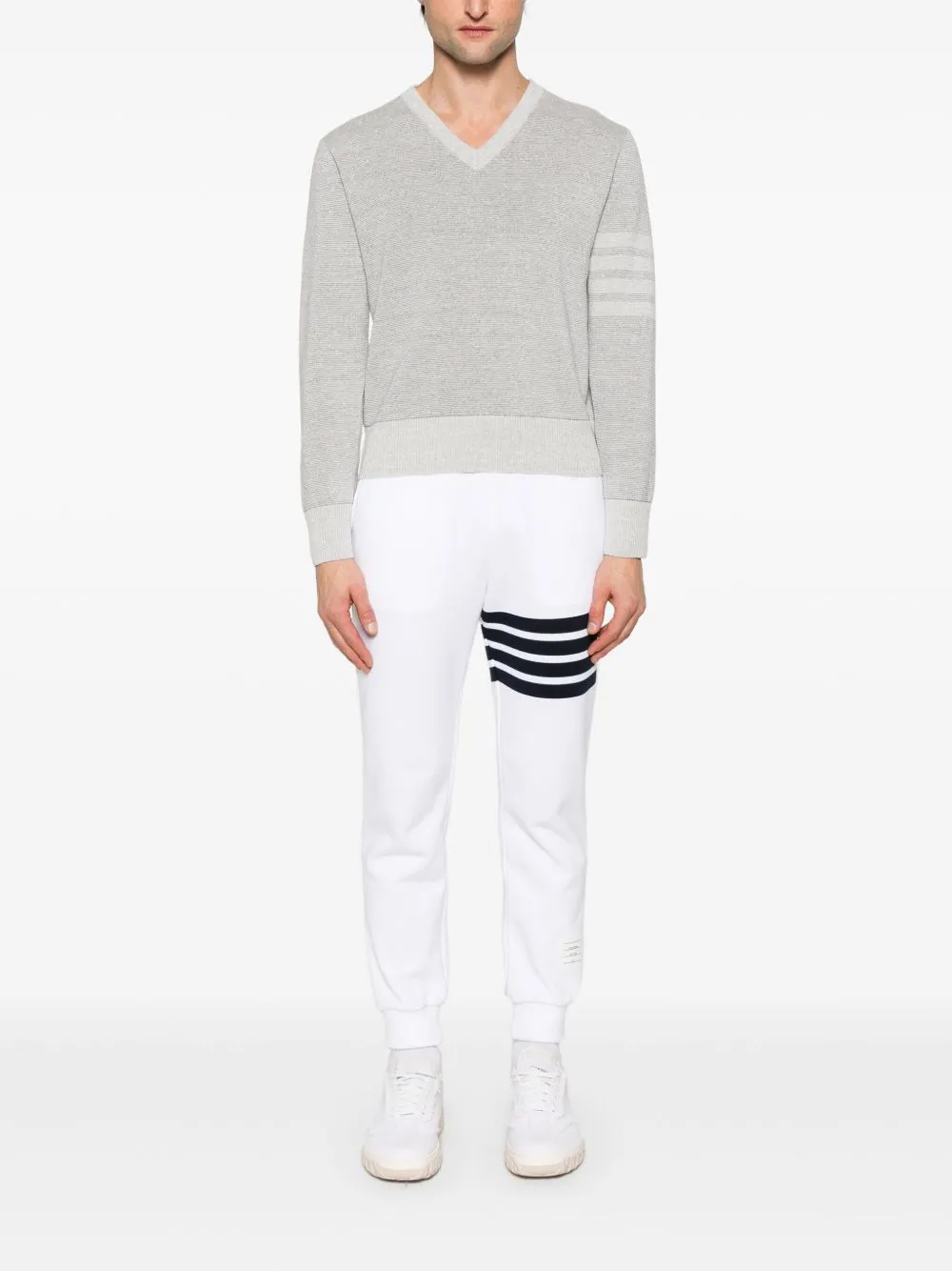 THOM BROWNE - Men Textured Striped Stitch Relaxed Fit V Neck Pullover