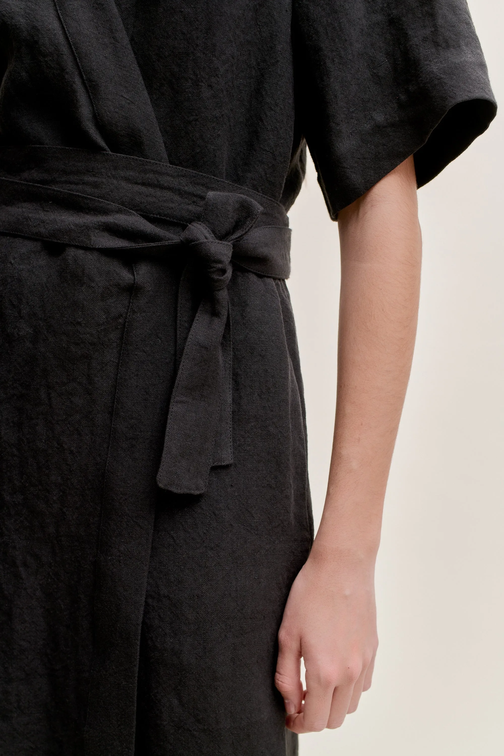 VEENA WRAP DRESS